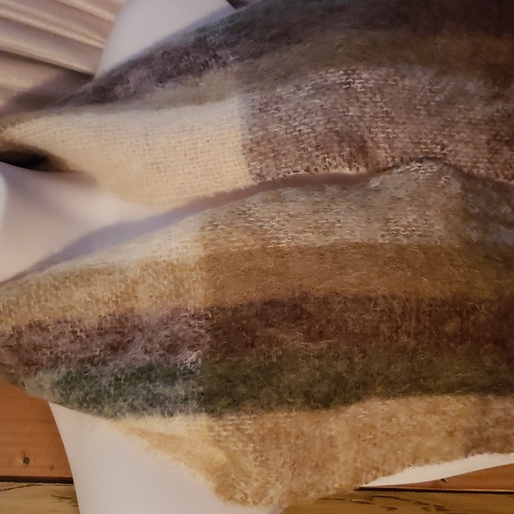 100% vintage Mohair scarf from Marshall Field, Germany - Picture 2 of 7